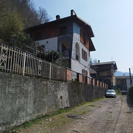 B&B I Ghiri Canzo Kültér fotó