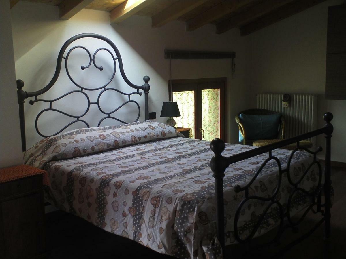 B&B I Ghiri Canzo Kültér fotó
